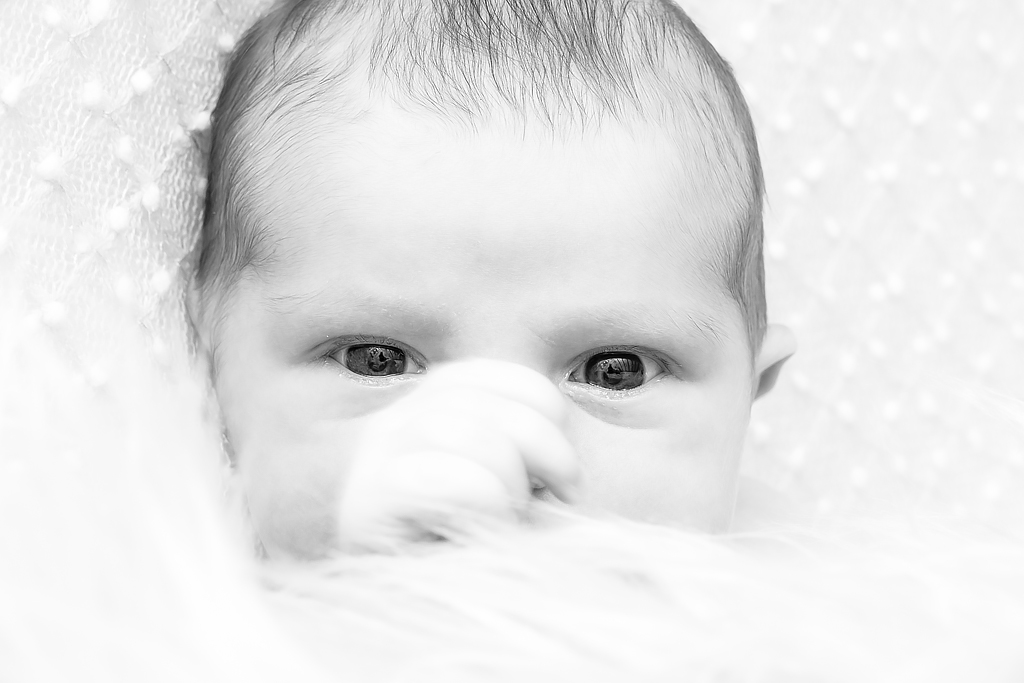 Photographe sur Calais spécialisé naissance, bébé